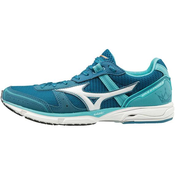 Mizuno Wave Emperor 3